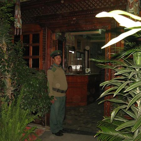 Hotel Metropolitan Kantipur Kathmandu Esterno foto