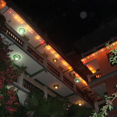 Hotel Metropolitan Kantipur Kathmandu Esterno foto