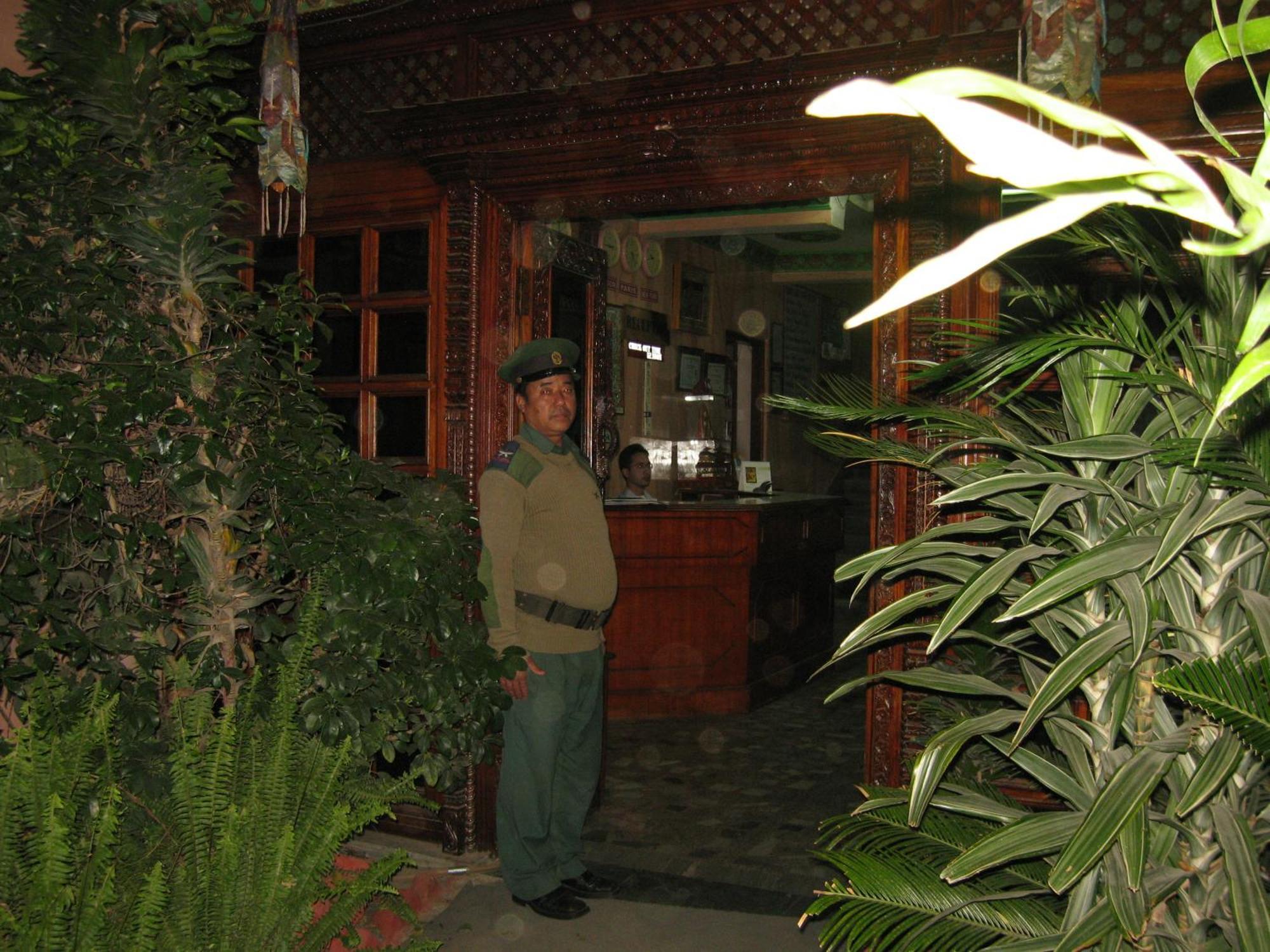 Hotel Metropolitan Kantipur Kathmandu Esterno foto