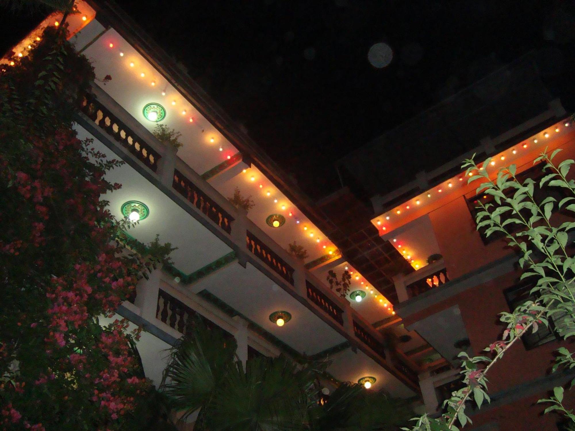 Hotel Metropolitan Kantipur Kathmandu Esterno foto