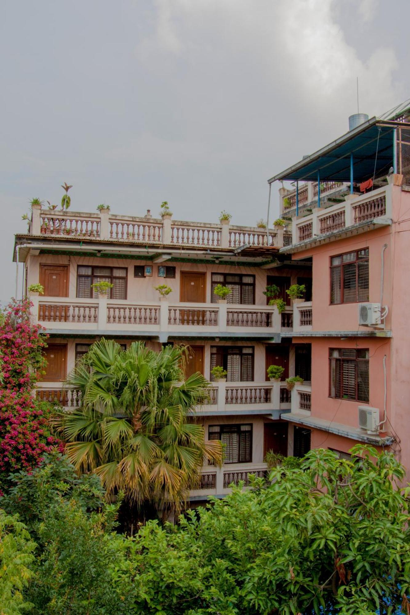 Hotel Metropolitan Kantipur Kathmandu Esterno foto