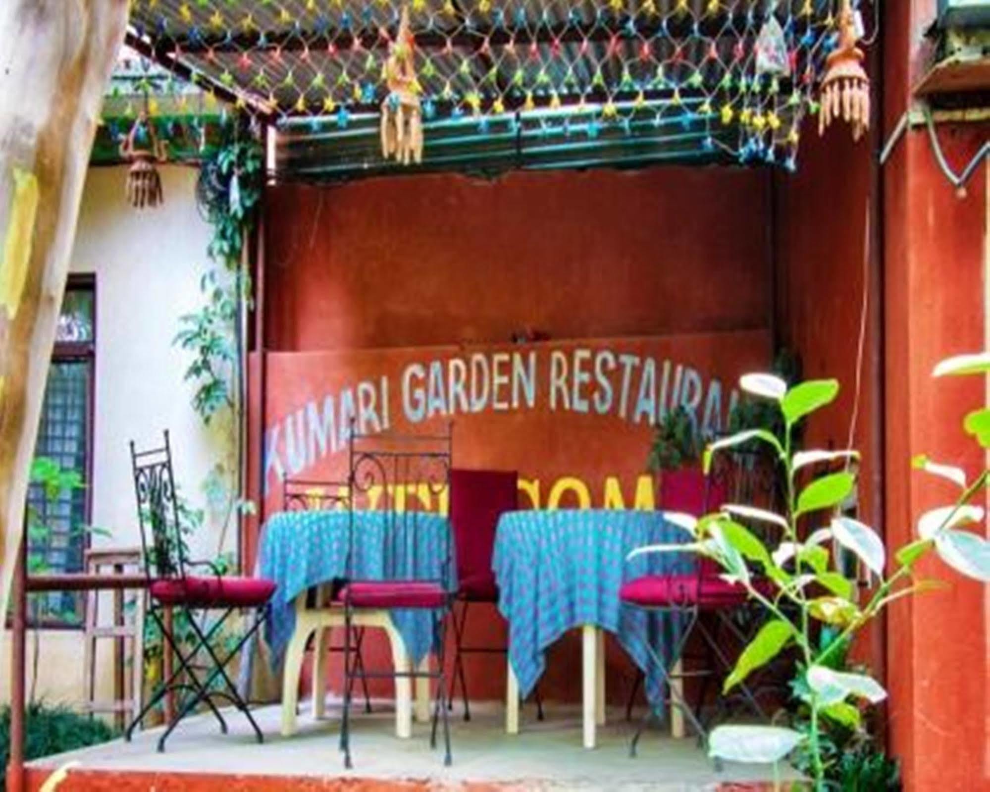 Hotel Metropolitan Kantipur Kathmandu Esterno foto